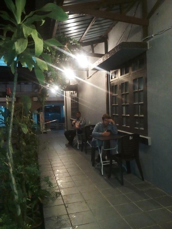 De Cameron Guesthouse คาเมรอนไฮแลนด์ ภายนอก รูปภาพ
