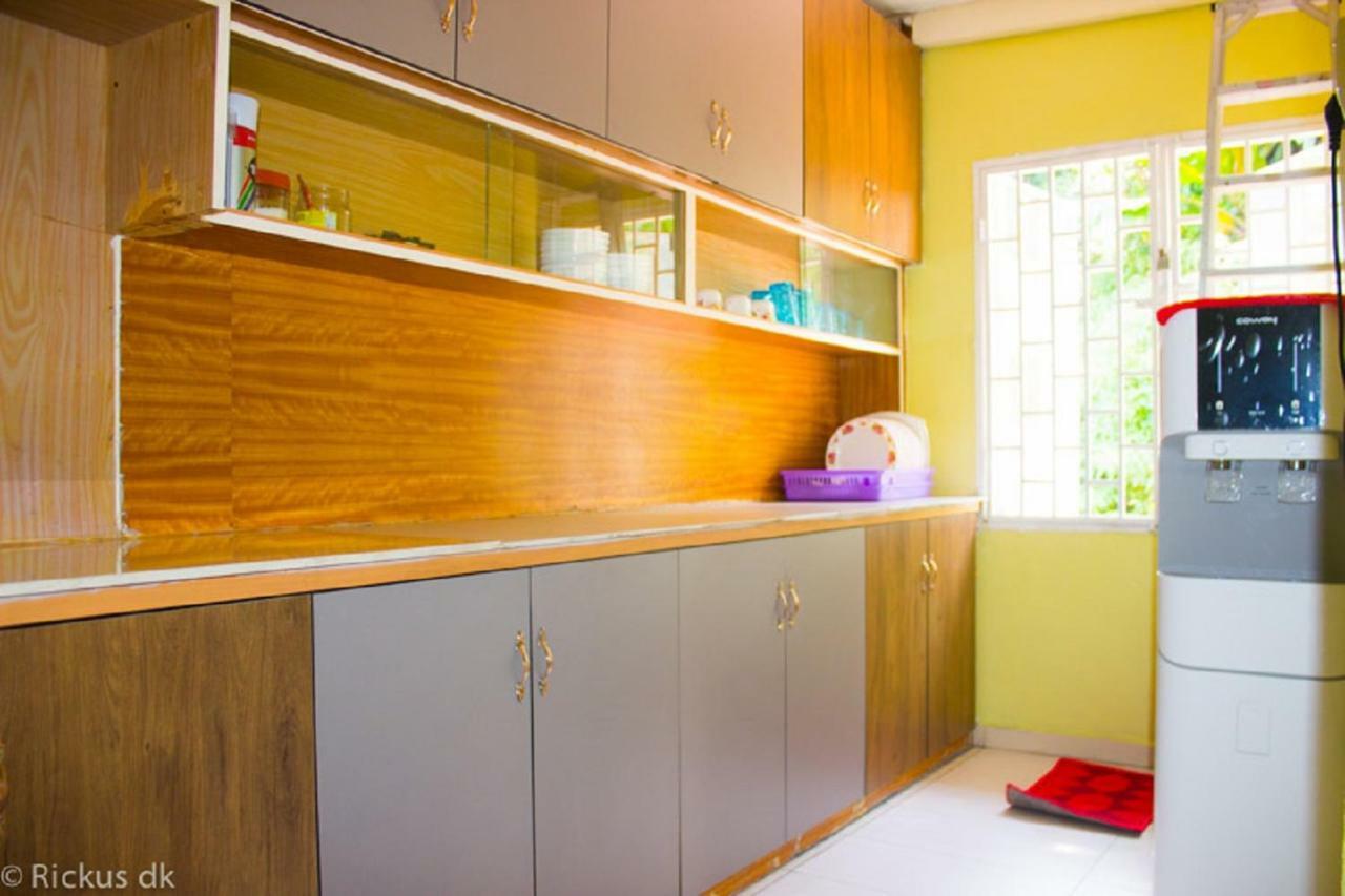 De Cameron Guesthouse คาเมรอนไฮแลนด์ ภายนอก รูปภาพ