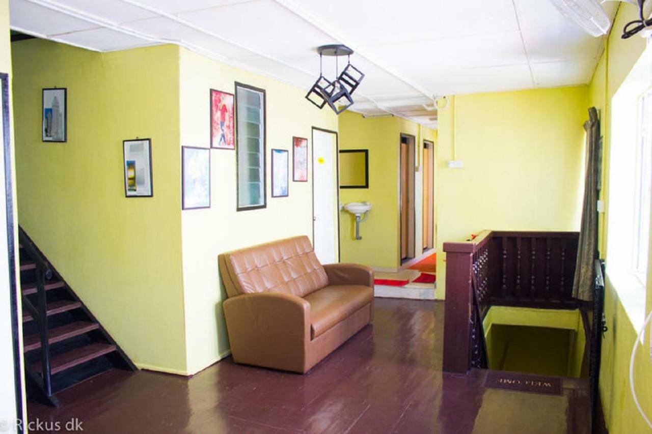 De Cameron Guesthouse คาเมรอนไฮแลนด์ ภายนอก รูปภาพ